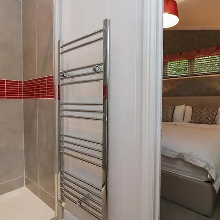 5 Waterside Wood * Troutbeck Bridge