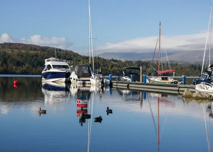 5 Waterside Wood * Windermere